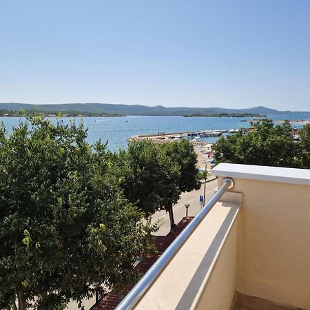 Seaside Apartments Turanj Zewnętrze zdjęcie