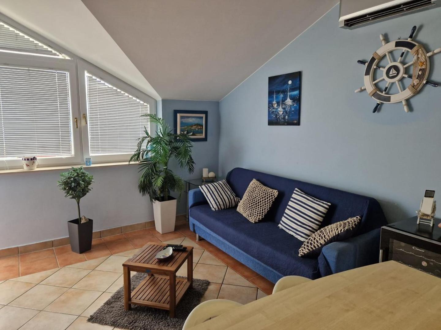Seaside Apartments Turanj Zewnętrze zdjęcie