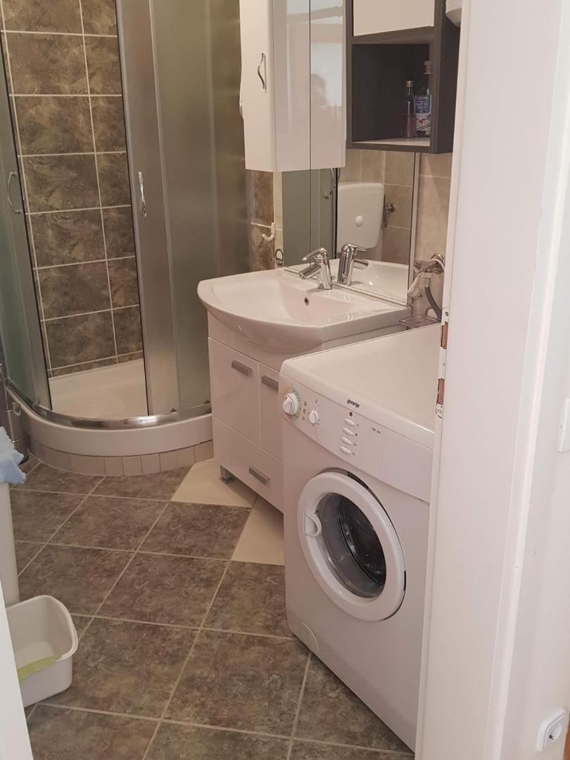Seaside Apartments Turanj Zewnętrze zdjęcie